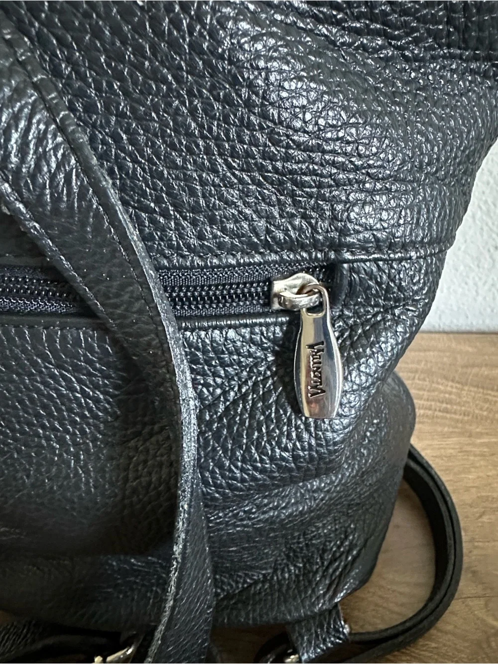 Vintage Valentina Black Genuine Leather Backpack – Made in Italy